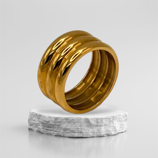 Everest - Triple Tube Gold Band Ring