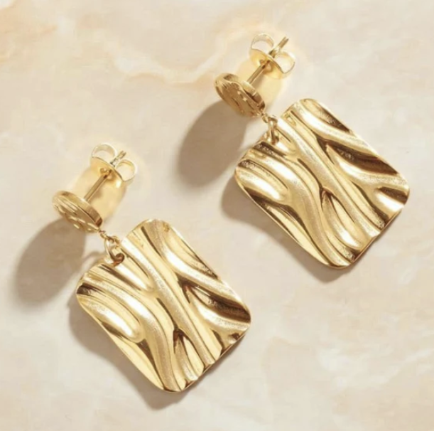 Leonidas - Gold Hammered Squared Earrings